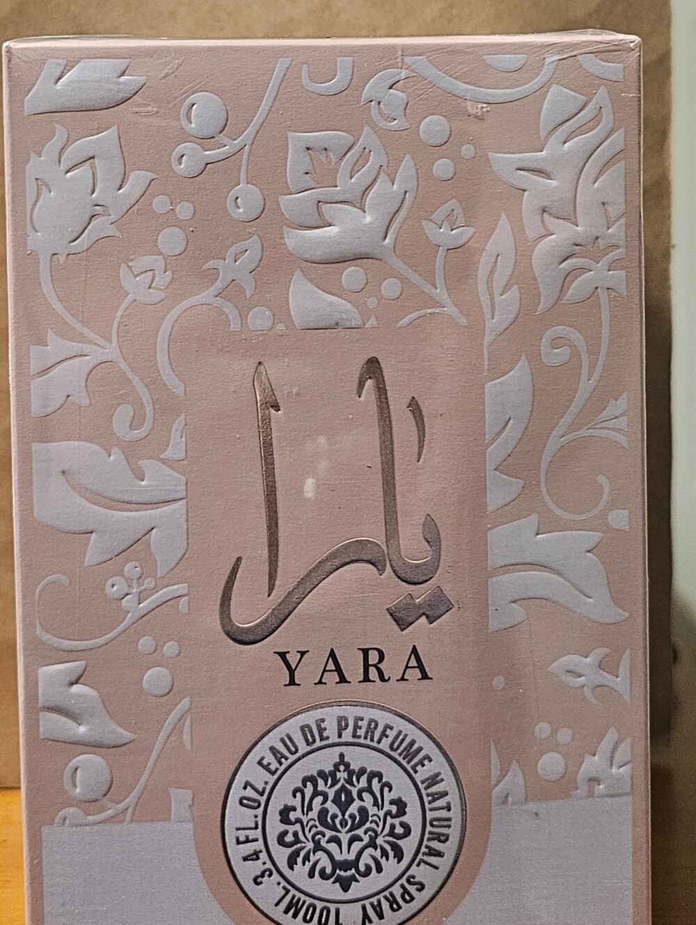 Lattafa Yara Eau de Parfum for women in a 3.4 oz (100 ml)
